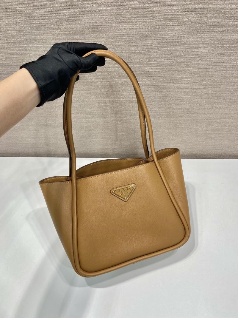 Pra*a tote bags